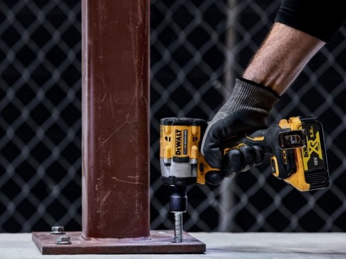 DeWALT DCF921P2T