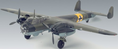 ICM Do 215 B-4 (1:48)