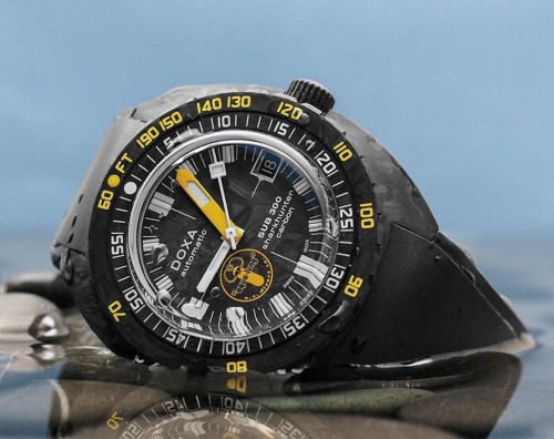 DOXA SUB 300 Carbon Aqua Lung US Divers Sharkhunter 822.70.1