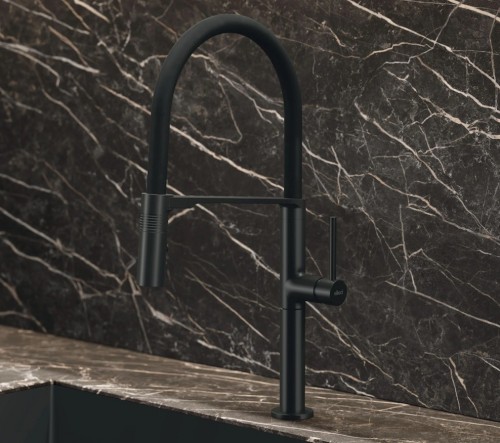 Elleci Nami MOKNAMBK