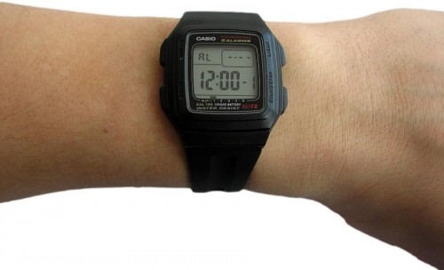 Casio F-201W-1AEF