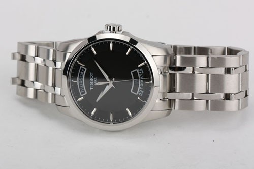 TISSOT T035.407.11.051.00