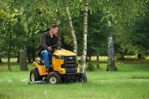 Cub Cadet XT2 PS107