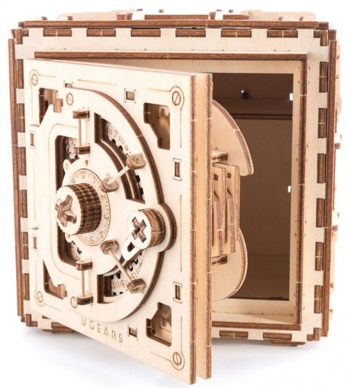 UGears Safe 70011