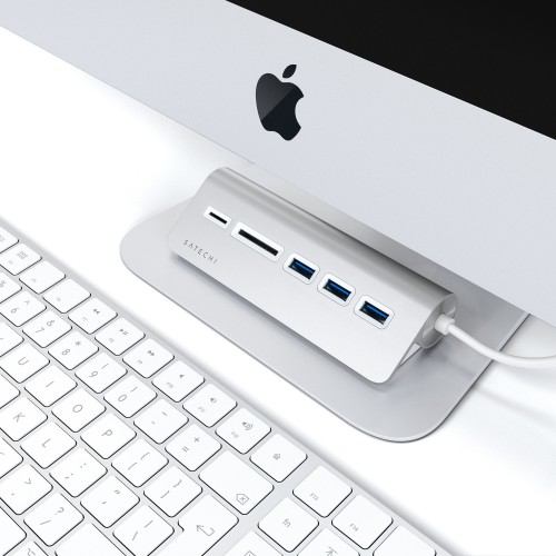 Satechi Type-C Aluminum USB 3.0 Hub & Card Reader