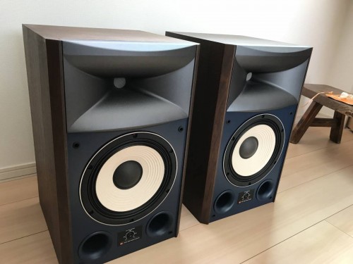 JBL 4306