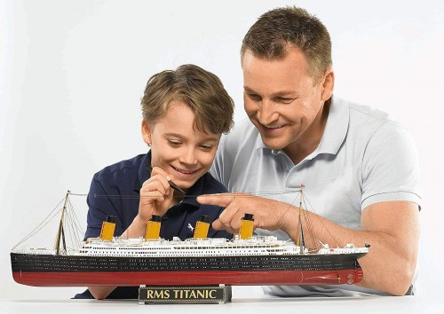 Revell R.M.S. Titanic 100th Anniversary Edition (1:400)