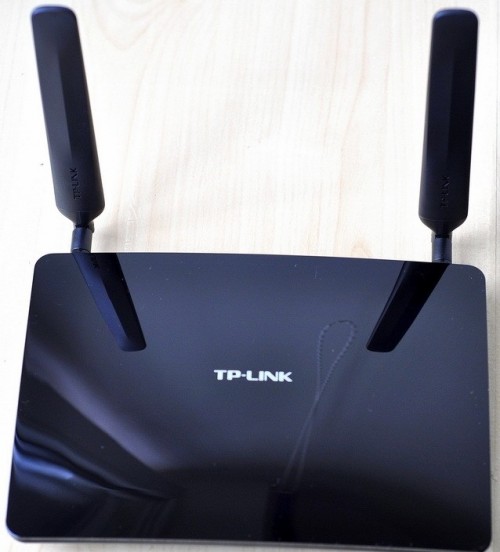 TP-LINK Archer MR200