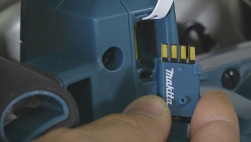 Makita DHS661RTJU