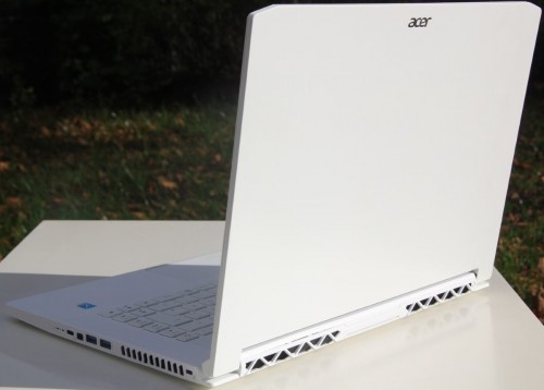 Acer ConceptD 7 CN715-71