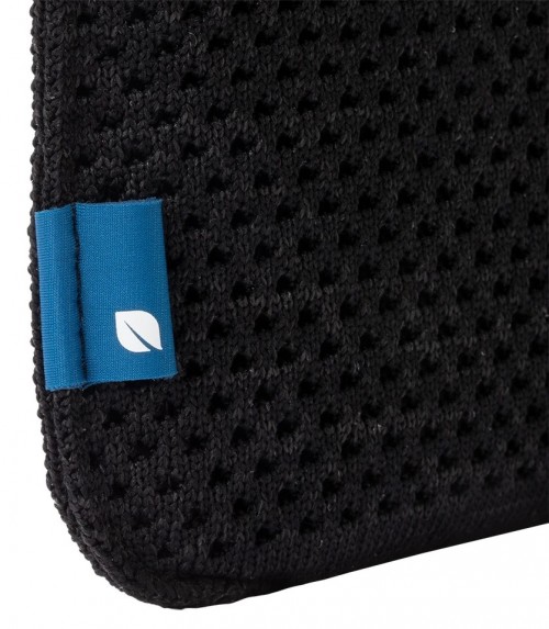 Incase Slip Sleeve with PerformaKnit for MacBook Pro 16