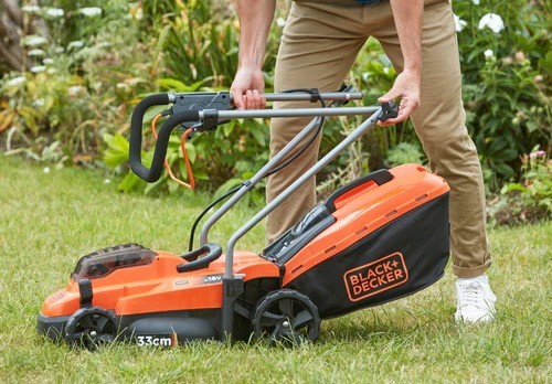 Black&Decker BCMW 3318 L2