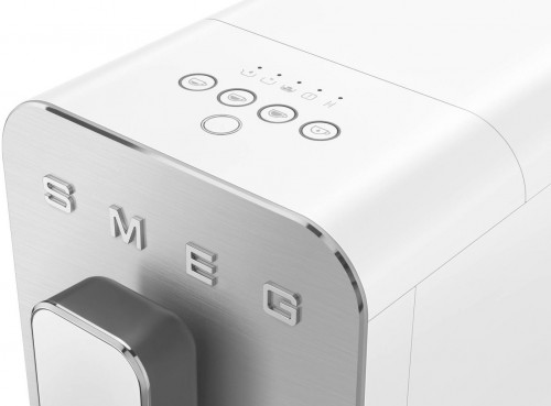 Smeg BCC02WHM