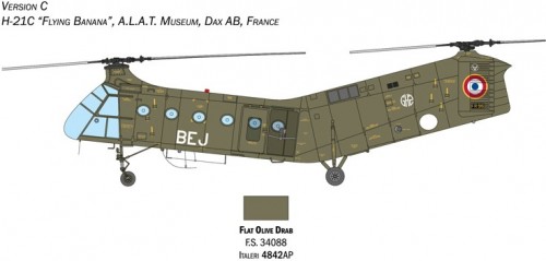 ITALERI H-21C Flying Banana GunShip (1:48)