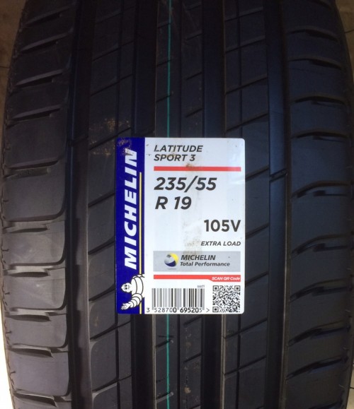 Michelin Latitude Sport 3