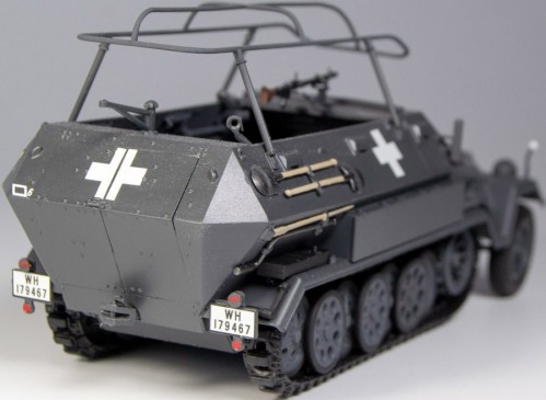 ICM Sd.Kfz.251/6 Ausf.A (1:35)