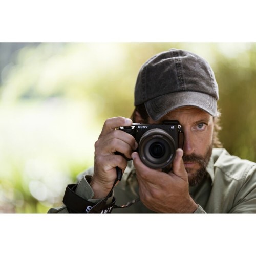 Sony A6700