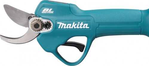 Makita UP100DZ