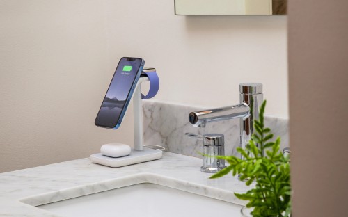 Twelve South HiRise 3 Wireless Charging Stand