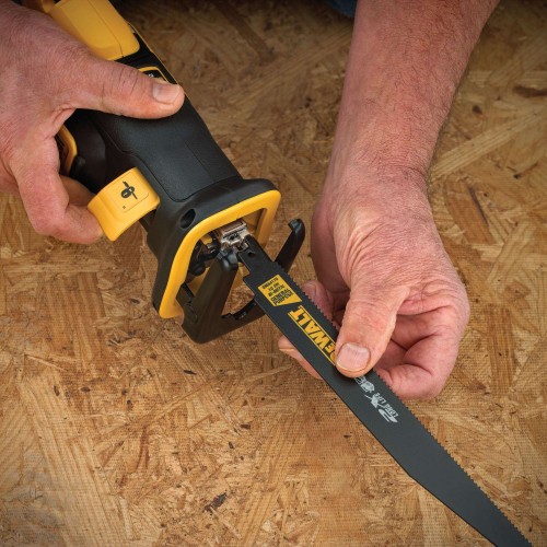 DeWALT DCS367B