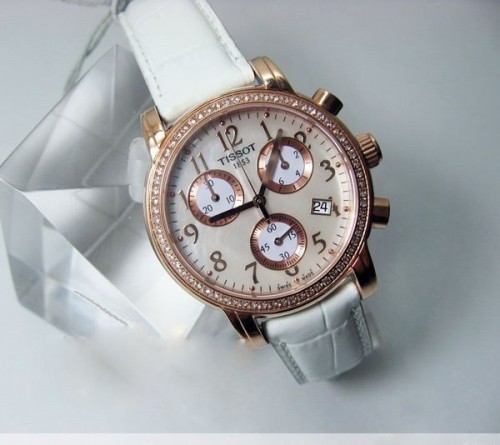 TISSOT T050.217.36.112.00