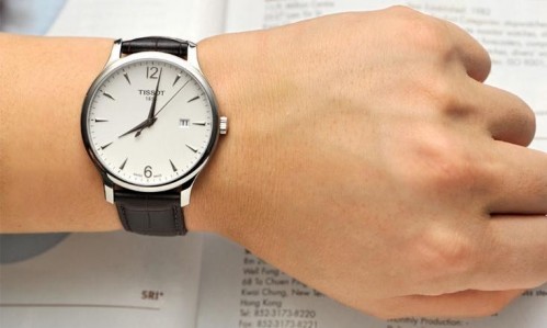 TISSOT T063.610.16.037.00