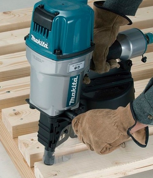 Makita AN960