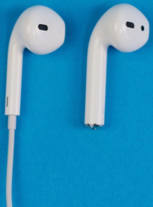 Apple AirPods