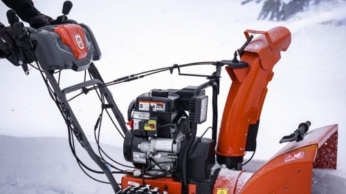 Husqvarna ST 227