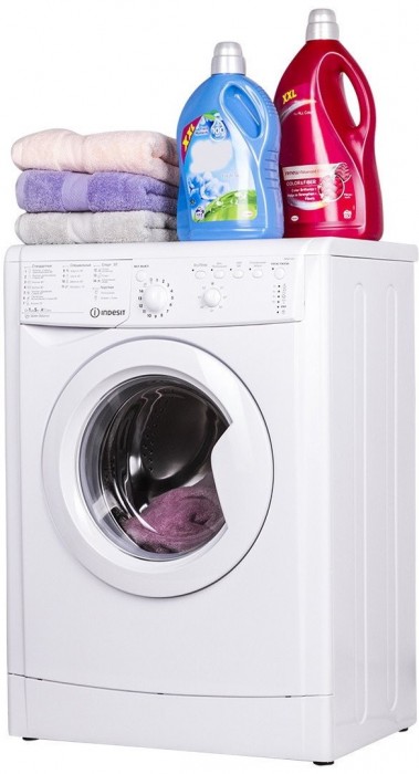 Indesit IWSB 51051