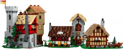 Lego Medieval Town Square 10332