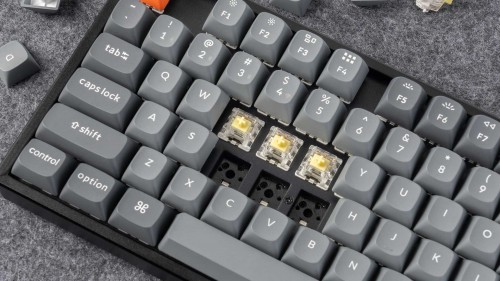 Keychron K8 Max RGB Backlit Aluminum Frame (HS) Super Red Sw