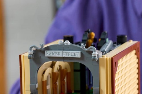 Lego Sherlock Holmes Book Nook 10351