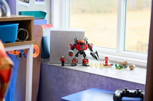 Lego Knuckles vs. Dr. Eggman Egg Crusher Mech 77005