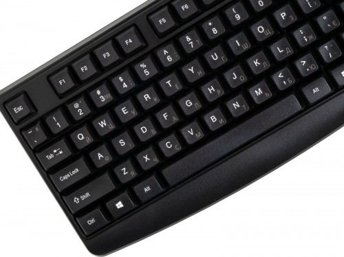 AOC KM170