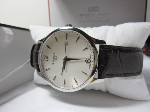 TISSOT T063.610.16.037.00