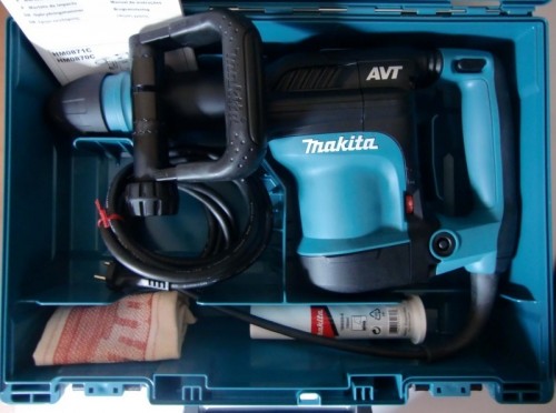 Комплектация Makita HM0871C