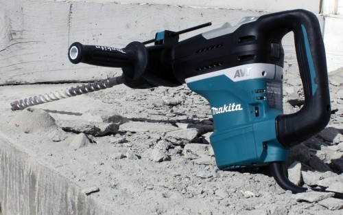 Makita HR4013C