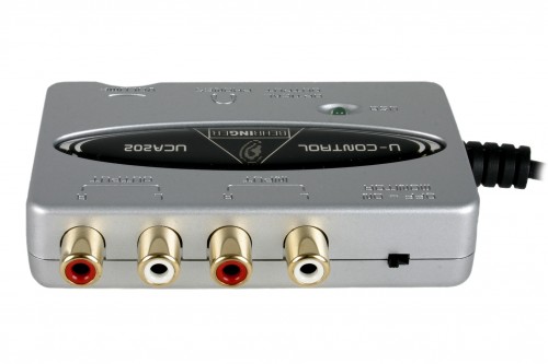 Behringer U-CONTROL UCA202