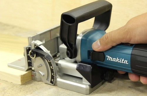 Makita PJ7000