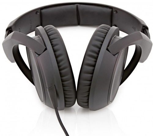 Sennheiser HD 200 PRO