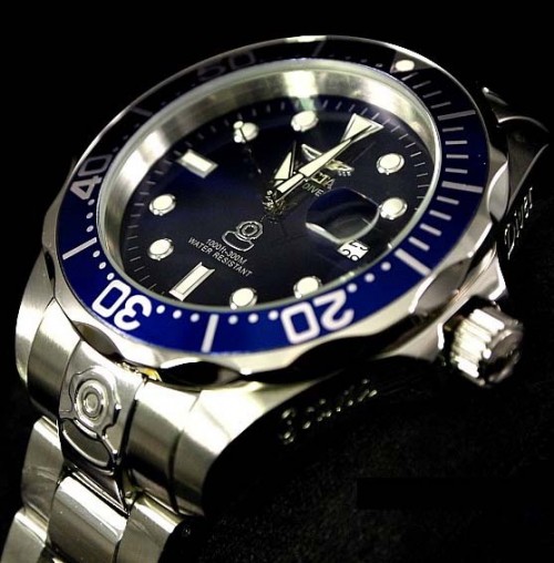 Invicta 3045