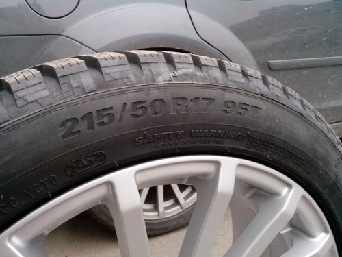 Kumho WinterCraft Ice Wi31