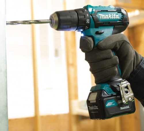 Makita DF333DWYE