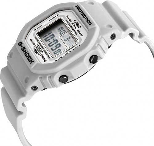 Casio DW-5600MW-7
