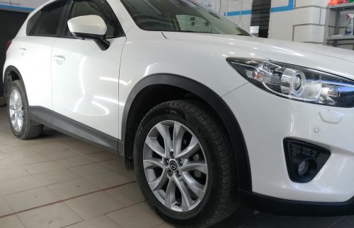 Kumho Crugen Premium KL33