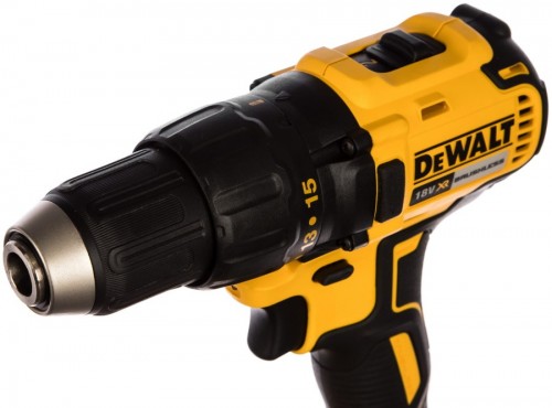 DeWALT DCD777S2TC