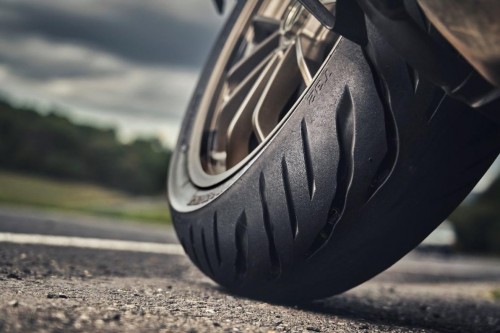 Bridgestone Battlax Sport Touring T32