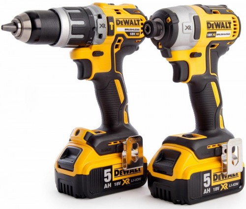 DeWALT DCK266P2T