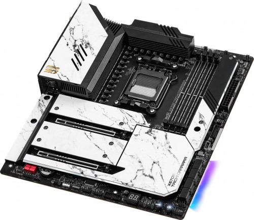 ASRock X670E Taichi Carrara